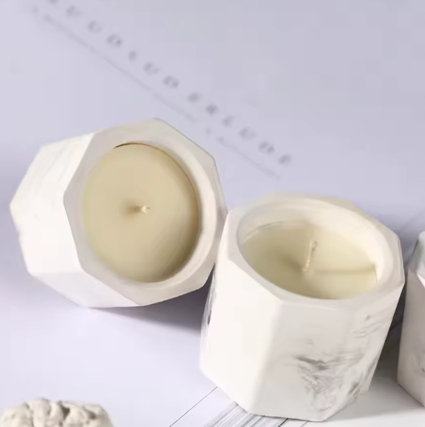 Vegaura Candle