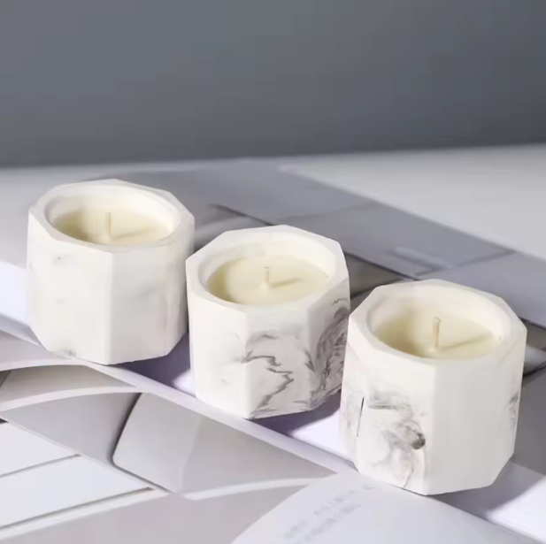 Vegaura Candle